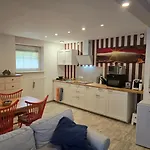 Ahauser Business- Und Ferien-appartement 48qm *